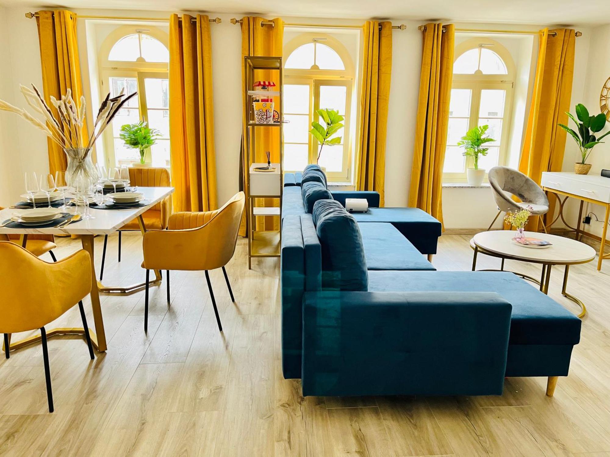 Filmap-Charmant-Modern-Zentral-Balkon-Beamer-Spieletisch Görlitz Zewnętrze zdjęcie